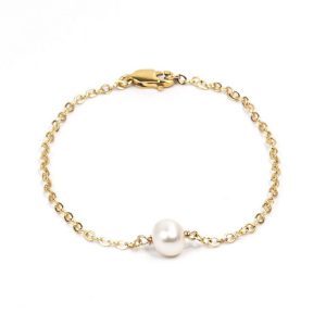 Dainty Gold Pearl Bracelet